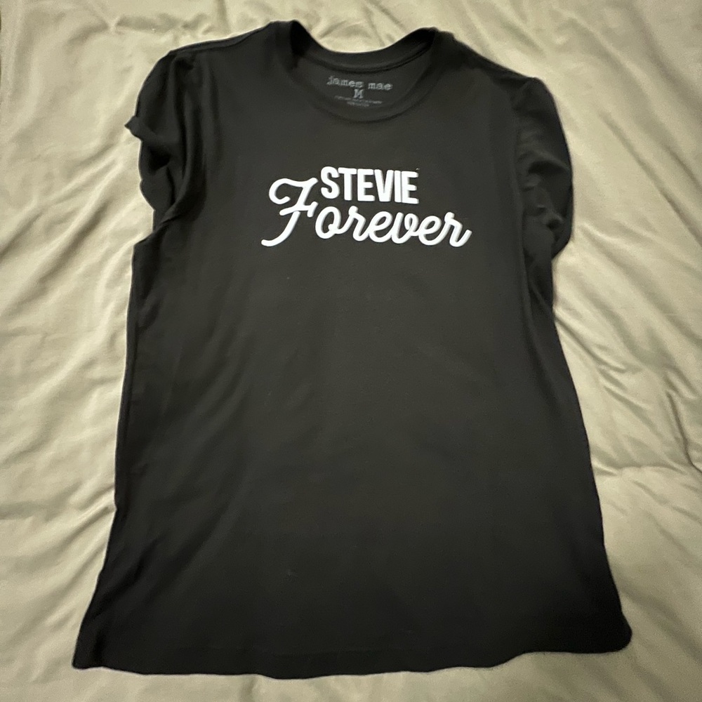 James Mae - Stevie Forever- Tshirt